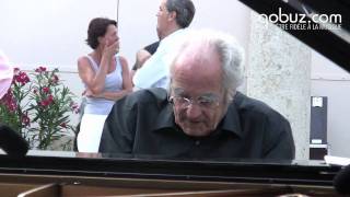 Michel Legrand au festival classique de Ramatuelle  qobuzcom [upl. by Nyrrek]