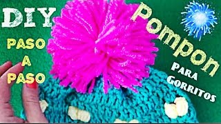 POMPONES PARA DECORAR GORROS  Tutorial Aprende a ponerlo en tu Gorro  Paso a Paso [upl. by Mohun846]