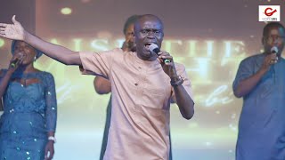 Lekan Remilekun Amos with an Unusual Praise at PRAISE THE ALMIGHTY WITH TOPE ALABI 2021 [upl. by Balbur]