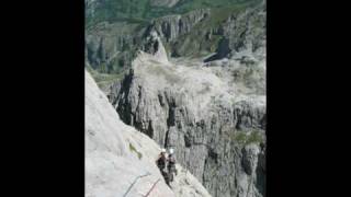 Vía Cepeda al Picu de Urriellu Naranjo de Bulnes escalada Picos de Europa [upl. by Euqinot]