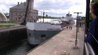 Ship through the Soo Locks in HD 6909 [upl. by Aleafar643]