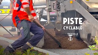 Et maintenant la piste cyclable [upl. by Aluin]