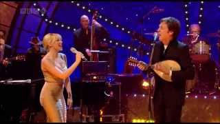 Kylie Minogue amp Paul McCartney  Dance Tonight Jools Annual Hootenanny 2007 [upl. by Yeliab480]