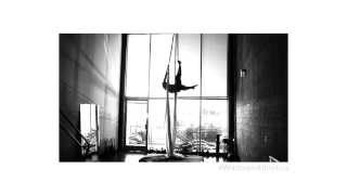 Mark Wildman  Crochet Climb Timelapse  Aerial Silks  91913 [upl. by Mullen]