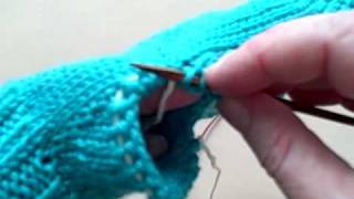 Kelleys Mitten Class  Gusset Thumb Finish Part 1 [upl. by Killoran]