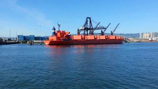 Ferry Ride View Bulk Carrier Ship loading scrap steel at Schnitzer Steel Port of Oakland 5212017 [upl. by Anhpad358]