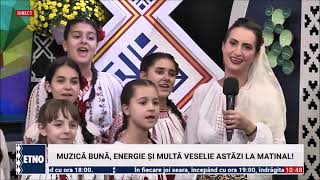 Cristina Stanescu si vocal „Grupul Trandafirul Prahovean”  Rugulet de mure [upl. by Scholz]