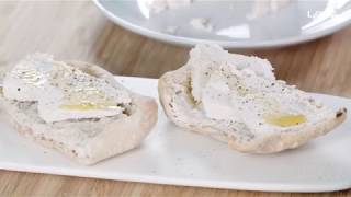 Fromage frais végétalien au soja  Cheese Maker  Recettes avec Lékué [upl. by Annaehr]