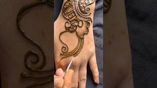 Beautiful mehndi design for back hand mehndi mehnditutotrial youtubeshorts viralshorts tranding [upl. by Corsetti]