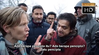 P3 Apakah Anda Tuhan Mansur vs Lizzie Christian Speakers Corner Hyde Park [upl. by Adorne]