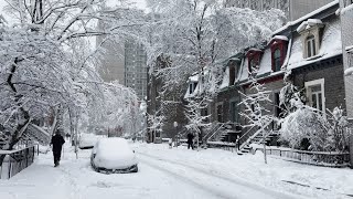 Heavy SNOW in Montreal Canada 🇨🇦 4K Snow falling video [upl. by Lovato489]