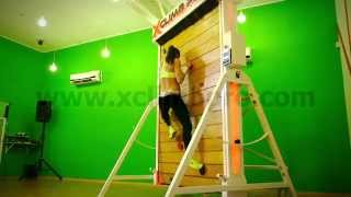 Rotating climbing wall  Rotierende Kletterwand [upl. by Selohcin]