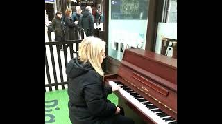 Karen Playing Swanee River Boogie Woogie at Glasgow Central Station Karen Baldwin publicpiano [upl. by Torruella]