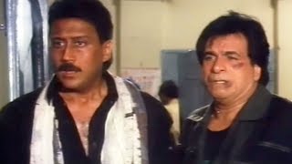 Jackie Shroff amp Kader Khan released from the jail  Dil Hi To Hai  Comedy Scene 1719 [upl. by Fairleigh]