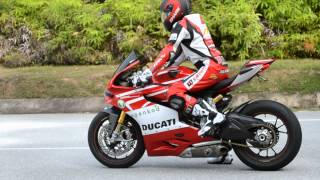 Ducati Panigale with Termignoni Exhaust Fullsystem sound [upl. by Ahseekan]