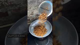 Moong dal ke pakode banane ka gajab tarika making shortvideo [upl. by Anailli402]