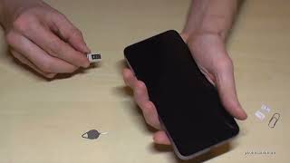 Samsung Galaxy S24 FE How to insert the SIM card Installation of the nano SIM cards [upl. by Tedmann]