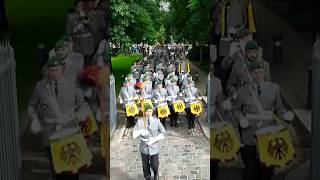 Preußens Gloria  Ehrenformation der Bundeswehr 🦅🇩🇪wachbataillon militär soldaten parade [upl. by Trixie76]