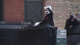 Marshmello performs surprise concert at The Wieners Circle [upl. by Arlene]