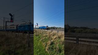 class 86 259 speeds past Winwick jn train trainspotting class86 [upl. by Hrutkay183]