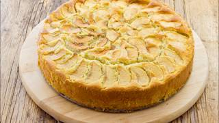 Recette  Gâteau aux pommes sans oeuf [upl. by Dedrick]