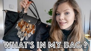 Whats in My Bag 2017  TheMoments [upl. by Netsrijk]