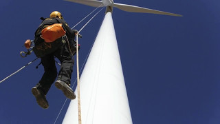 Asaken Rope Access  Actsafe Power Ascender  Wind Power [upl. by Davies]