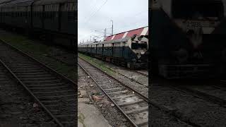 13553 Varanasi Memu Express Asansol Jn to Varanasi Jn [upl. by Nahk]