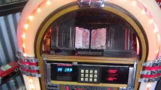 Seeburg Model SCCD1 1988 bubbler jukebox [upl. by Olegnaid]