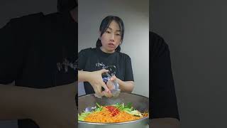 ОЧЕНЬ ВКУСНЫЙ  САЛАТ ВИТАМИНЫ😱🥬салат оченьвкусныйсалат [upl. by Manon387]