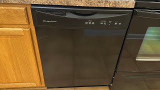 Frigidaire FDB520RHB0 Dishwasher [upl. by Melak]