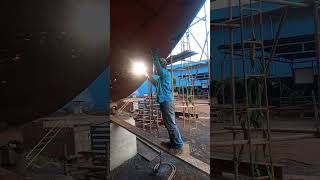 Carbon air arc Gouging shipyard workers welding welder shipbuilding shipbuildersgouging [upl. by Cormac]