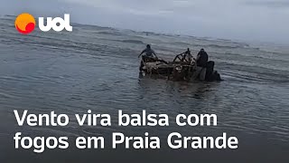 Balsa vira e fogos vão parar na orla em Praia Grande [upl. by Eigroeg]