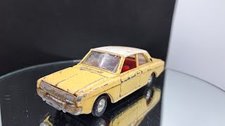 Diecast Restoration Dinky Toys Ford Taunnus 17M no154 196668 [upl. by Suravaj]