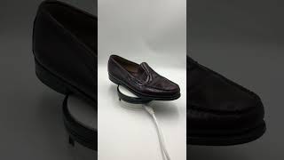 Weejuns GH Bass amp Co Mens Burgundy Leather SlipOn Penny Loafers weejuns GHBassandCo loafers [upl. by Vandyke]