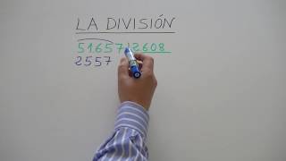 La división con 4 cifras en el divisor [upl. by Ecined690]