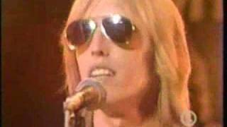 Tom Petty and The Heartbreakers  Listen to Her Heart [upl. by Busey346]