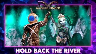 Zeemeermin amp Duiker  Hold Back The River  James Bay  The Masked Singer  VTM [upl. by Arbrab]