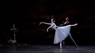 Giselle  Act II pas de deux Natalia Osipova and Carlos Acosta The Royal Ballet [upl. by Sirah1]