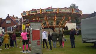 Kermis met zweefmolen in Holwerd [upl. by Eiralih]