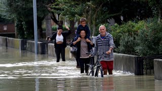 Hochwasser in Europa Immer mehr Regionen von Flut betroffen [upl. by Tiena]