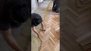 Pisos Herringbone herringbone flooring [upl. by Scarface]