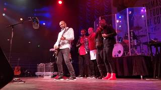 Thomas McClary Commodores Experience  Star Spangled Banner Guitar Solo Busch Gardens 2019 [upl. by Annauqaj]