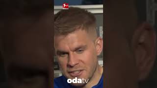 Shalke 04 oyuncusu Simon Teroddenin kısık sesi güldürdü shorts [upl. by Nichols]