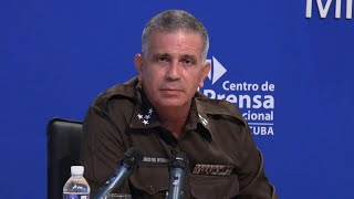 Cuba impulsa ley que garantiza a emigrados conservar propiedades en la isla  AFP [upl. by Acisse892]