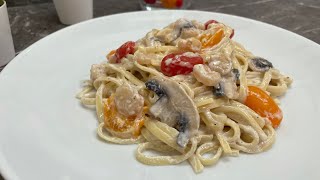 Linguine au crevette sauce blanche  champignon et tomate cerise  Chef Issam [upl. by Negriv]