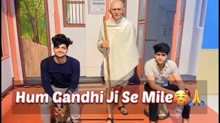 Hum Gandhi Ji Se Mile  UJJWAL SAINI [upl. by Andryc784]