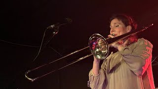 Ode To A Keyring Monade by Laetitia Sadier Live in Toronto [upl. by Craddock]