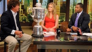 Golf Champ Jason Dufner Goes quotDufneringquot on quotLIVE with Kelly and Michaelquot [upl. by Ajam112]