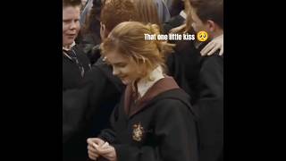 theyre def a thing in the bookim Romione shipper harrypotter potterheadforever hermionegranger [upl. by Odlabu608]